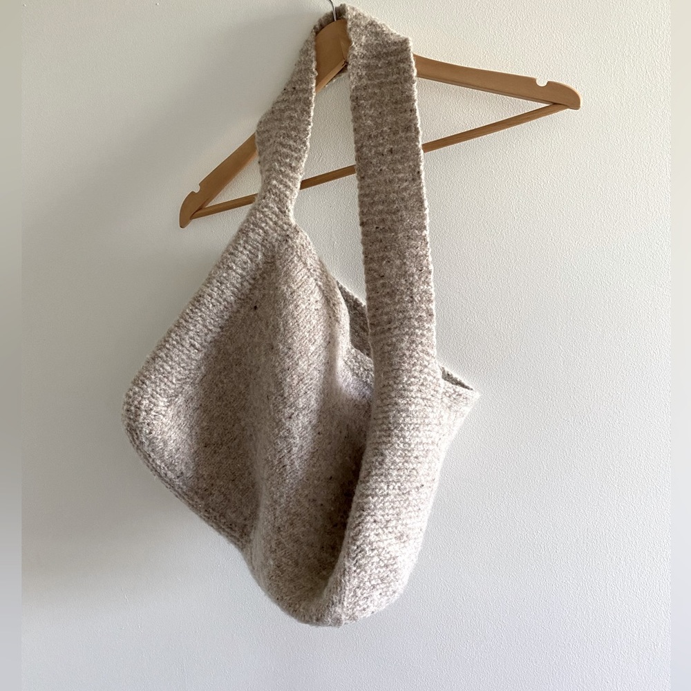 Hand Knit Crossbody Bag